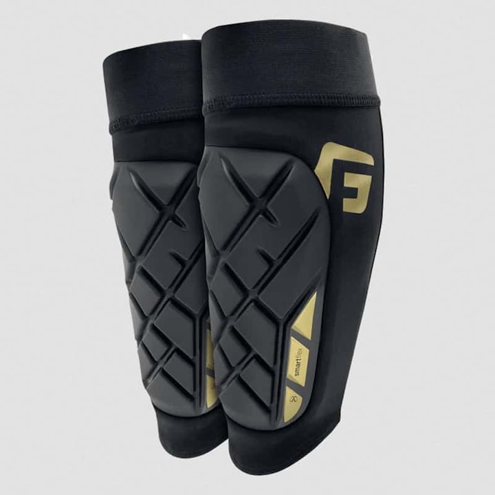 Actual product image G-Form Pro-S Elite X CE Shin Guards (S)
