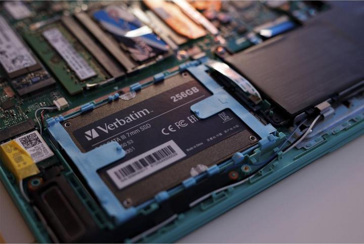 Produktbild Verbatim Vi550 S3 (256 GB, 2.5")