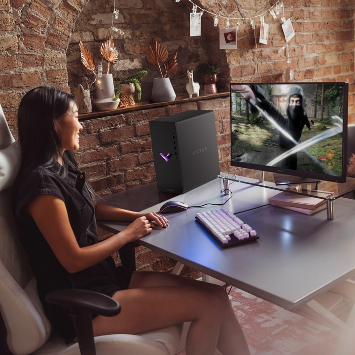 Image du produit HP Victus 15L Gaming DT TG02-0001nd (8Y7Y2EA) (AMD Ryzen 5 5600G, 16 Go, 512 Go, GeForce RTX 4060)