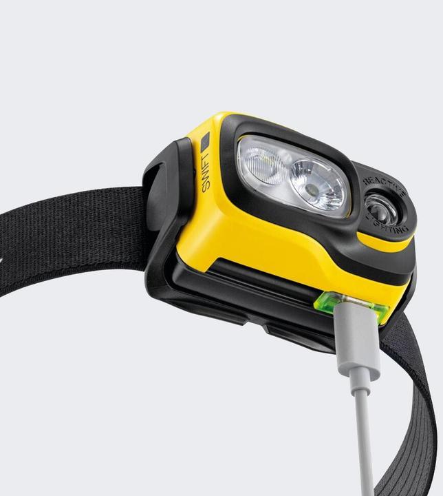 Produktbild Petzl E810AB00 SWIFT RL Stirnlampe, schwarz/gelb (1100 lm)