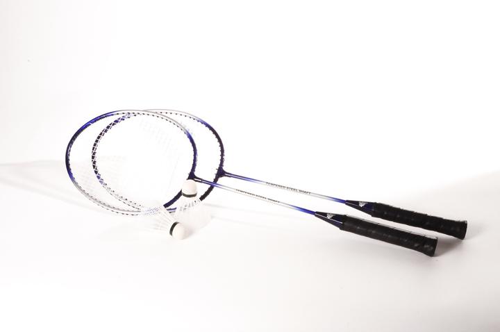 Produktbild Angel Sports Badminton-Set – 2 Federbälle und 2 Schläger