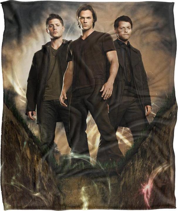 Produktbild Supernatural Decke Gruppenpose (152 x 127 cm)