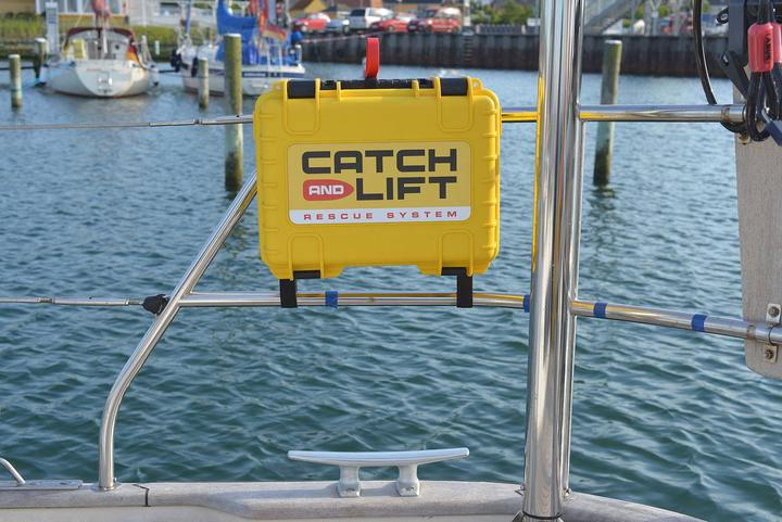 Actual product image Compass Catch & Lift Rescue System