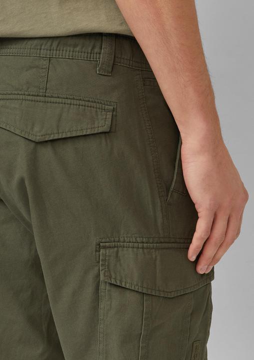 Image du produit s.Oliver Bermuda File: Cargo-Shorts mit Logo-Details (29)