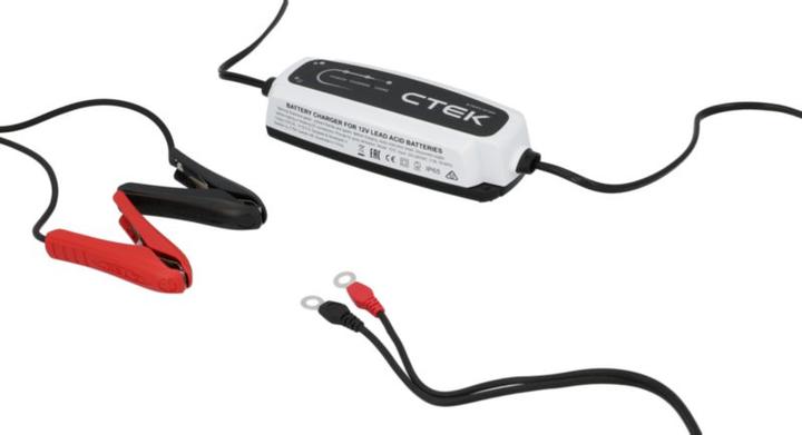 Actual product image Ctek Charger (12V, 3.80 A)