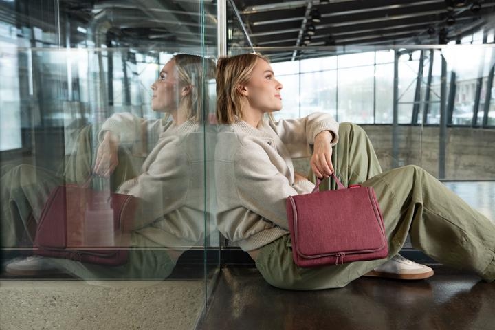 Immagine prodotto reisenthel toiletbag XL twist maroon (4 l)