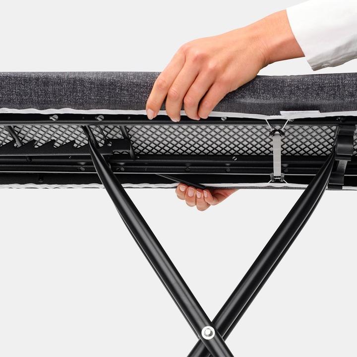 Produktbild Brabantia Solid Steam Iron Rest (124 x 38 cm)