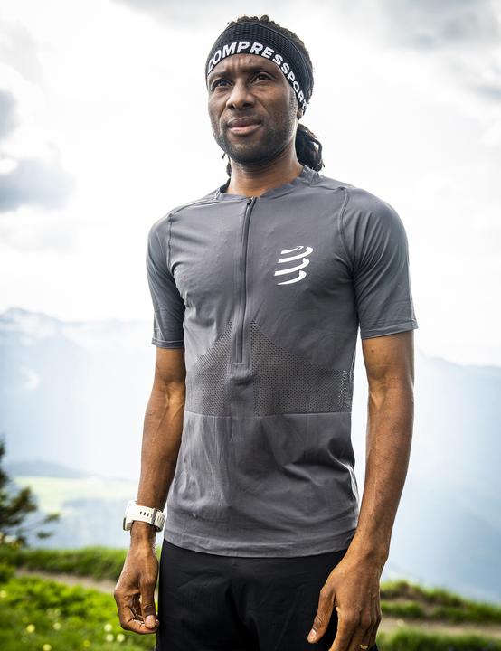 Produktbild Compressport Trail Half-Zip Fitted SS Top (S)