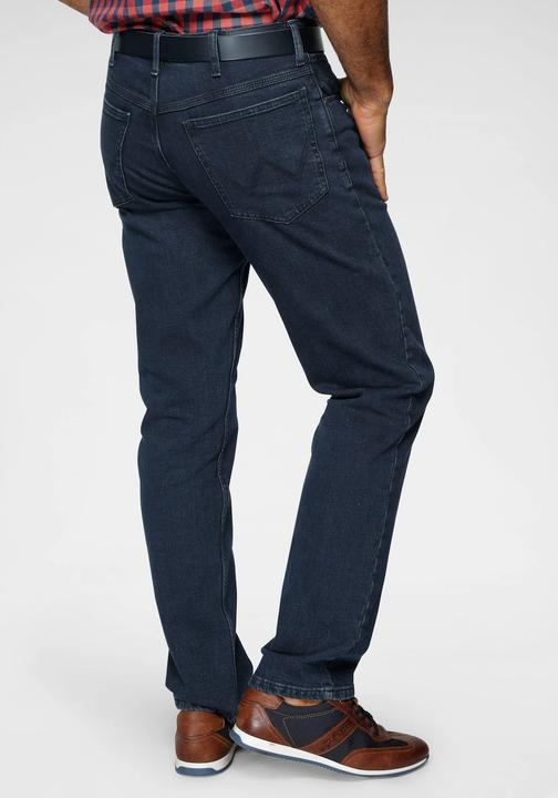 Actual product image Wrangler Authentic Straight (W33/L32)