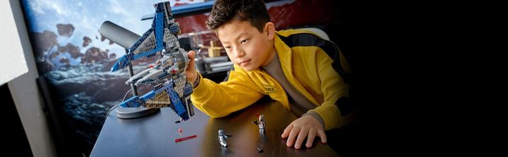 Actual product image LEGO Mandalorian Starfighter (75316, LEGO Star Wars, LEGO Rare Sets)