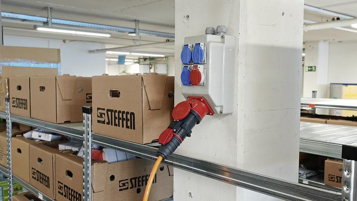 Actual product image Steffen Industrial adapter (CEE 16/5)