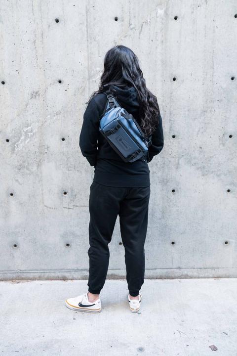 Actual product image Wandrd Rouge Sling (Camera shoulder bag, 6 l)