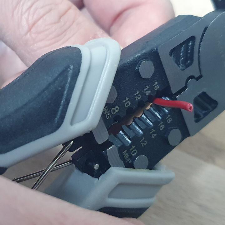 Produktbild Stahlwerk Kombizange, Multifunktionszange, Flachzange, Seitenschneider