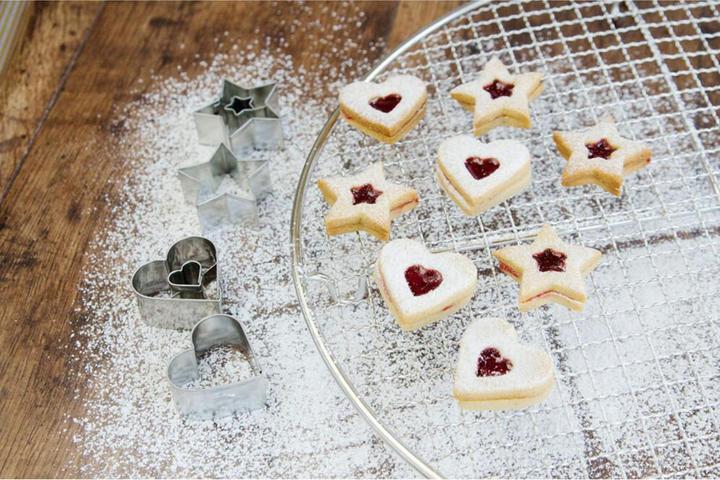 Produktbild Städter Ausstechform Herz in Herz