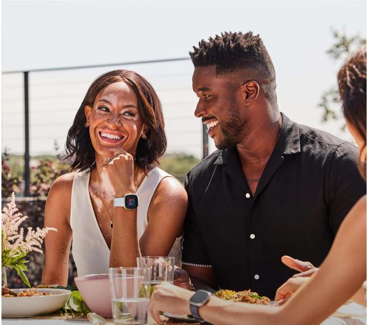 Productafbeelding Fitbit Zin 2 (40.30 mm)