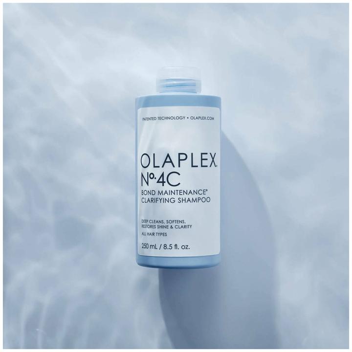 Actual product image Olaplex No. 4C Bond Maintenance Clarifying Shampoo (250 ml, Liquid shampoo)