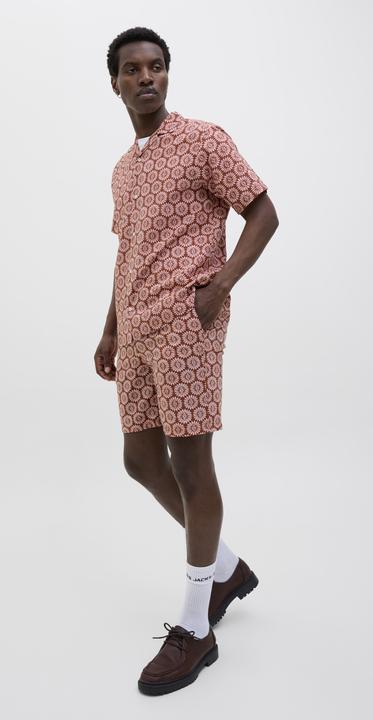 Actual product image Jack & Jones Relaxed Fit Relaxed Fit Shorts Relaxed Fit Shorts (XS)