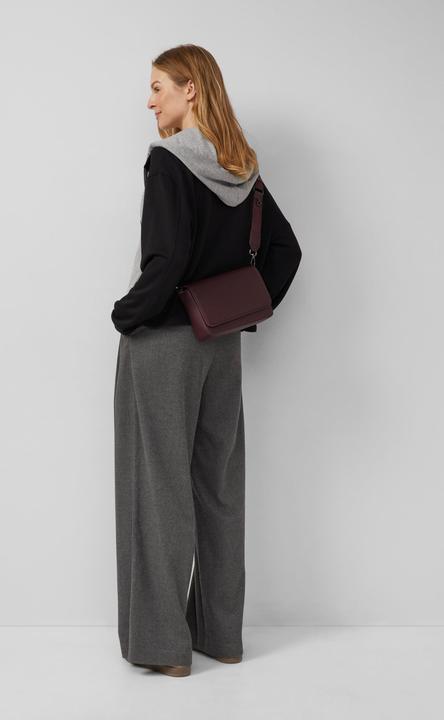 Produktbild s.Oliver Tasche Hobo-Bag in Leder-Optik mit Magnetknopf und längenverstellbarem Gurt