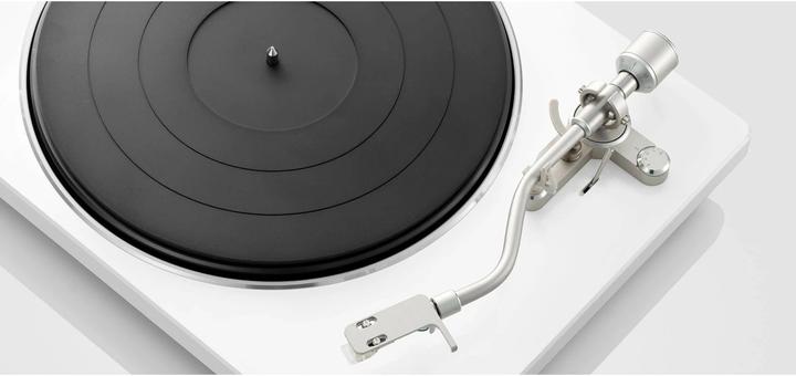 Actual product image Denon DP-400 (Semi-automatic)