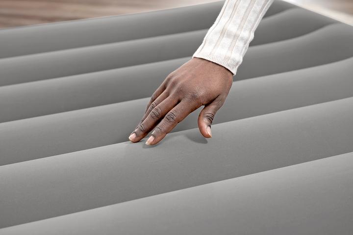 Actual product image Bestway Tritech Queen Air Mattress with Built-in USB Pump 2.03 m x 1.52 m x 36 cm (152 x 203 cm)