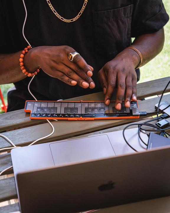 Actual product image Korg Keyboard Controller nanoKEY Fold Lava Orange Limited (Keyboards)