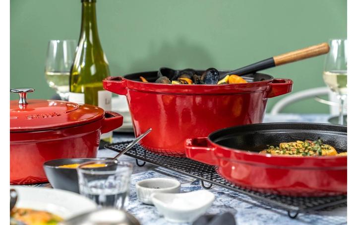 Actual product image Staub 4tlg. Cocotte (Cast iron, Iron, 24 x 21.60 cm)