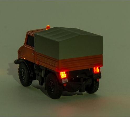 Actual product image Carson 1:16 Deutz-Fahr Traktor 8280 TTV 100%RTR (RTR Ready-to-Run)