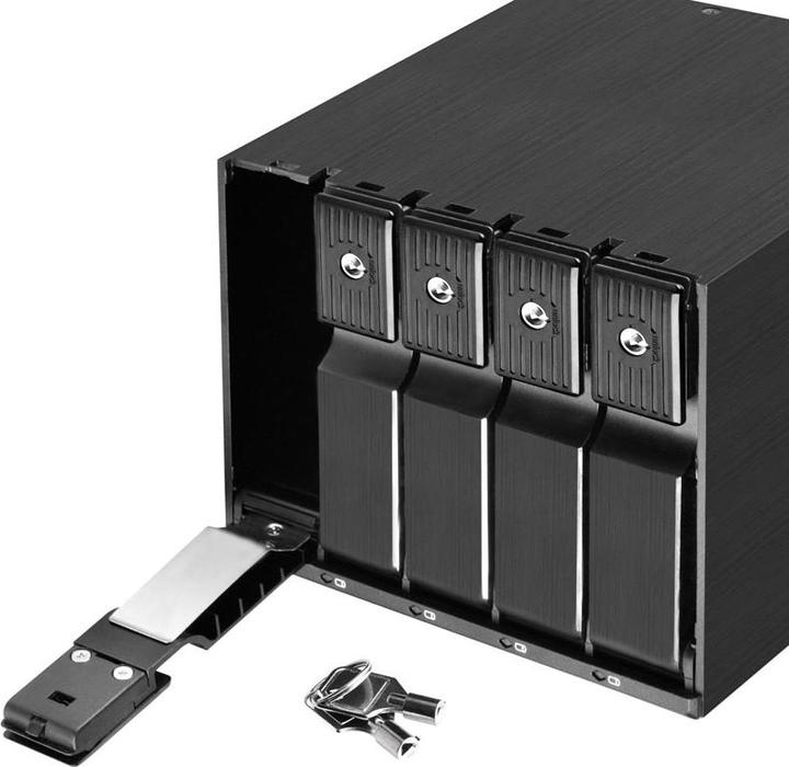 Actual product image Silverstone SilvStone SST-FS305-12G - Drive Enclosure - 3.5"