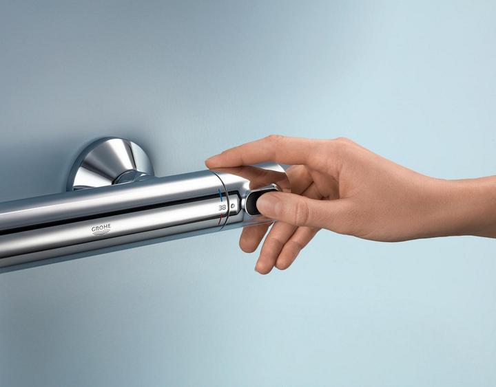 Produktbild Grohe Precision Flow QuickFix Thermostat-Duscharmatur und Vitalio Start 110 Brausestangenset, Länge 600mm