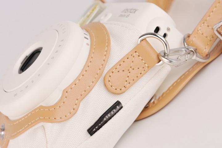 Produktbild Fujifilm Instax Mini 8 Case (Kamera Etui, 1.11 l)