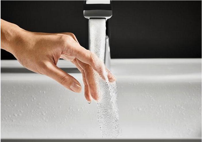 Produktbild hansgrohe Vivenis Waschtischmischer 110 (chrom) mit Ablaufgarnitur