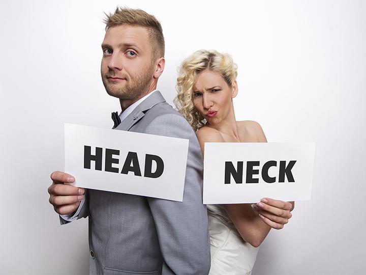 Productafbeelding Partydeco Grappige borden Hoofd & Nek (1 pkt / 2 stuks)
