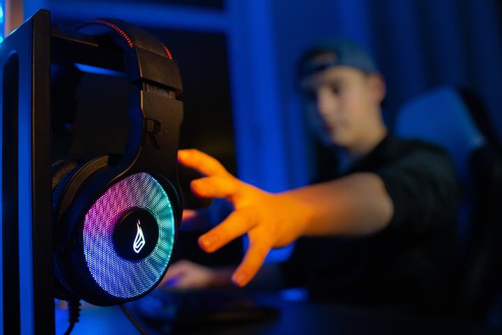 Actual product image SureFire Harrier 360 Surround Sound USB Gaming Headset (Cable)