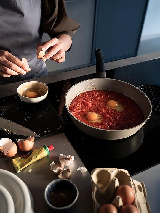 Produktbild Fissler Pfanne CERATAL EVO COMFORT Warmgrau (Bratpfanne, Aluminium, 28 x 9.90 cm)