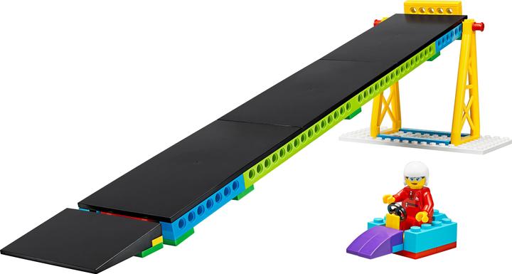 Produktbild LEGO BricQ Motion Essential Hybrid Learning Classroom Starter Pack (45401, LEGO Education)