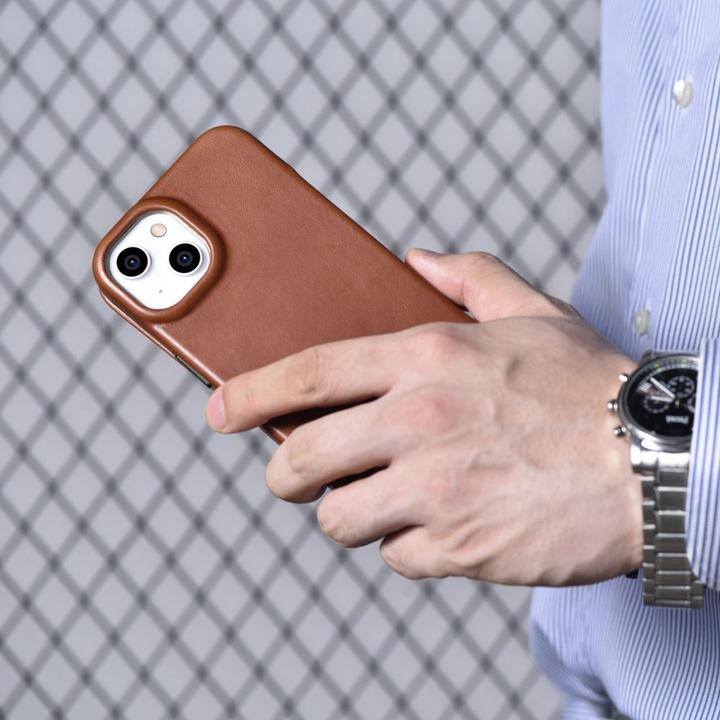 Actual product image iCarer CE Oil Wax Premium Leather Folio Case for iPhone 14 Plus Magnetic Flip Case MagSafe Brown (AK (Apple iPhone 14 Plus)