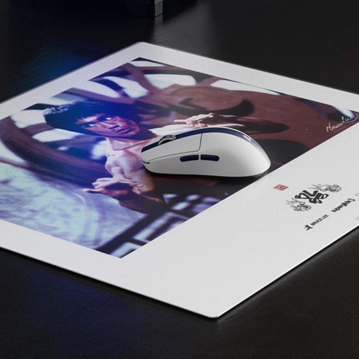 Actual product image Pulsar Superglide glas musemåtte v3 XL (Bruce Lee 85th Ed Billede) Forbedret overfladetekstur gi... (XL)