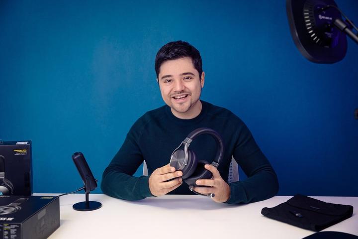 Actual product image Elgato Wave:3