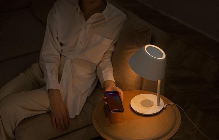 Actual product image Yeelight Staria (350 lm)