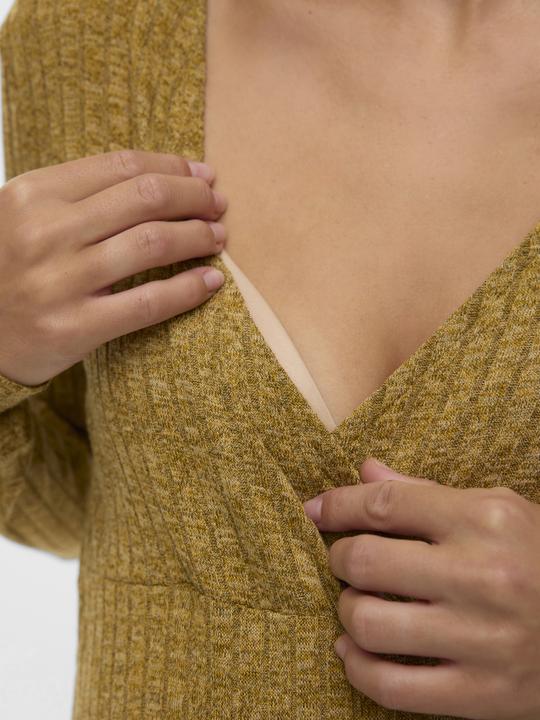 Actual product image Mamalicious Eng anliegend V-Ausschnitt Top Top