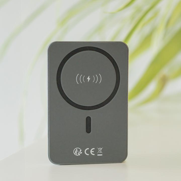 Immagine prodotto Forever power bank wireless MATB-200 20W PD 5000 mAh magnetico nero (5000 mAh, 20 W, 18.50 Wh)