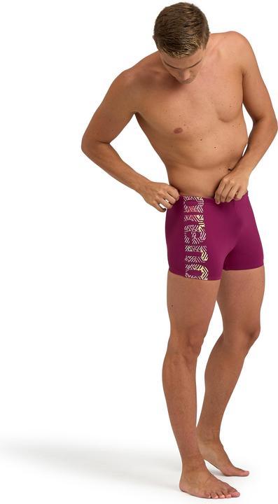Actual product image Arena M Kikko Pro Swim Short Graphic (8)