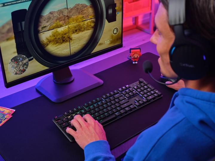Actual product image Trust GXT868 TORIX Wirless Mechanical Keyboard (US, Cable, Wireless)