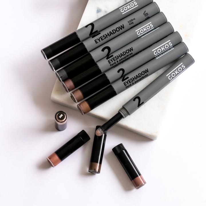 Actual product image Gokos Eyelighter (202 Rose Light)