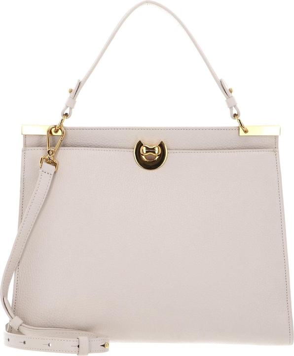 Pelle di agnello bianca