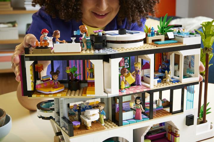 Image du produit LEGO Andrea's Modern Mansion (42639, LEGO Friends)