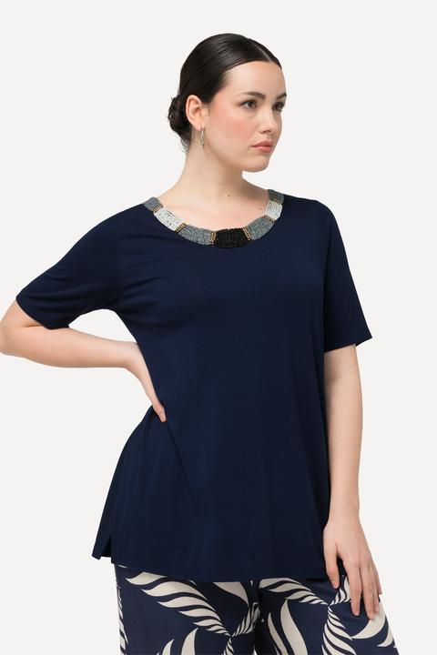 Immagine prodotto Ulla Popken T-shirt dal taglio svasato con ricami con perline, scollo a girocollo e mezze maniche (42, 44)
