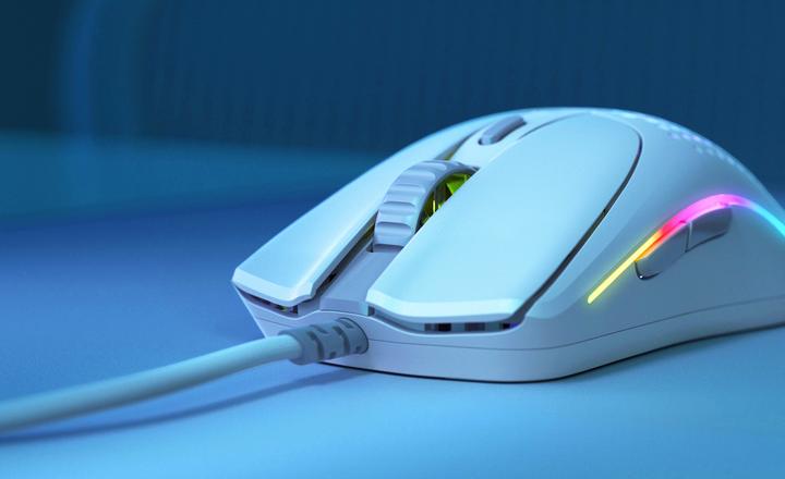 Actual product image Glorious Model O 2 (Cable)