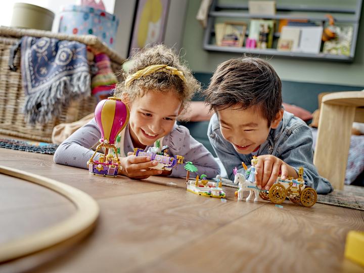 Produktbild LEGO Prinzessinnen auf magischer Reise (43216, LEGO Disney)