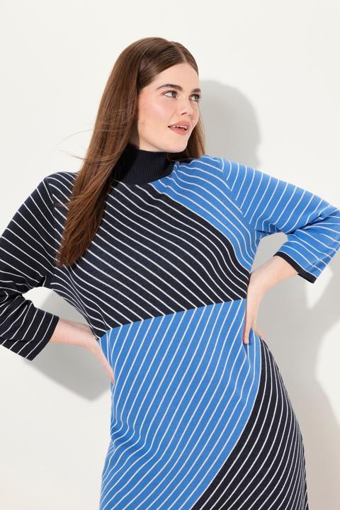 Image du produit Ulla Popken Robe midi en maille de coton bio. Col montant et manches 3/4. (50, 52)